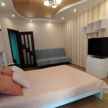 Сдается 1-комнатная квартира, 40 м²