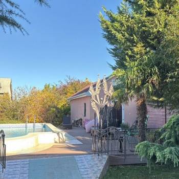 Сдается Дом, 250 м²