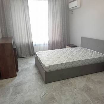 Сдается 1-комнатная квартира, 39 м²