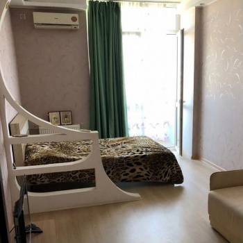 Сдается 1-комнатная квартира, 44 м²