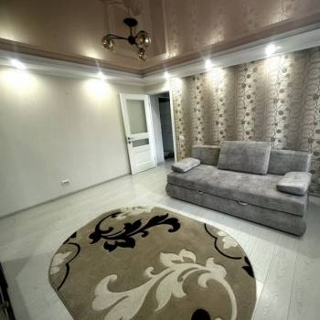 Сдается 2-х комнатная квартира, 65 м²