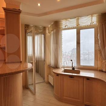 Продается 3-х комнатная квартира, 120 м²