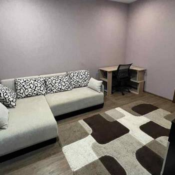 Сдается 2-х комнатная квартира, 65 м²