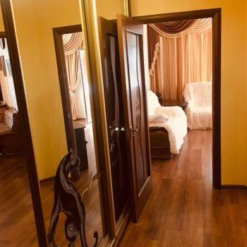 Сдается 2-х комнатная квартира, 64 м²