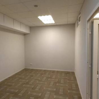 Сдается Нежилое помещение, 18 м²