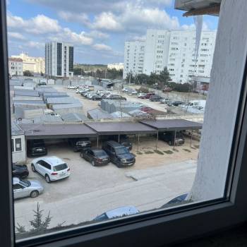 Продается 1-комнатная квартира, 51 м²