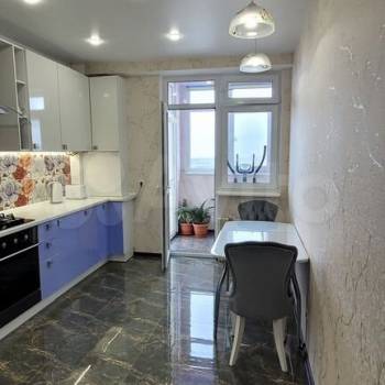 Продается 1-комнатная квартира, 51,5 м²