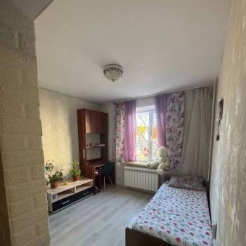 Продается Многокомнатная квартира, 85 м²