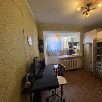 Продается Многокомнатная квартира, 85 м²