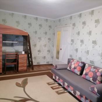 Продается 1-комнатная квартира, 37,4 м²