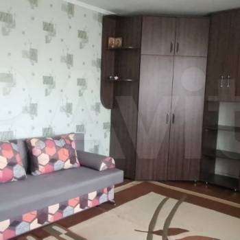 Продается 1-комнатная квартира, 37,4 м²