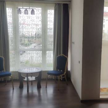 Продается 1-комнатная квартира, 51 м²