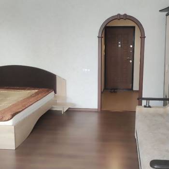 Продается 1-комнатная квартира, 51 м²