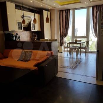 Сдается 2-х комнатная квартира, 90 м²