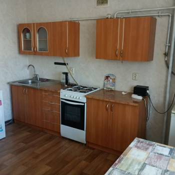 Сдается 1-комнатная квартира, 50 м²