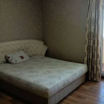 Сдается 1-комнатная квартира, 50 м²