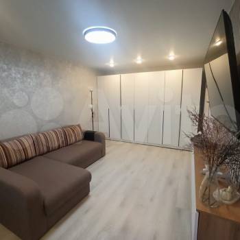 Сдается 2-х комнатная квартира, 64 м²