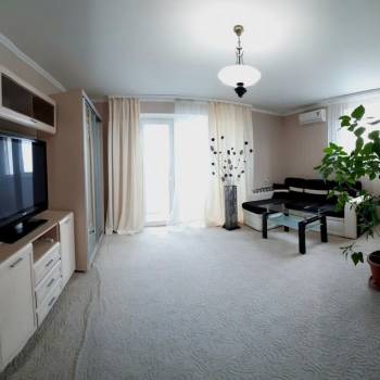 Продается 1-комнатная квартира, 40 м²