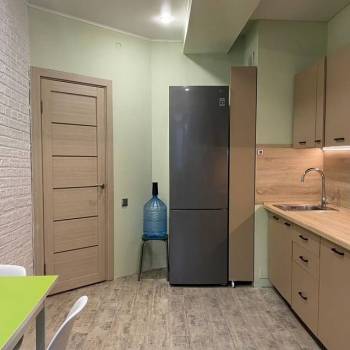 Продается 1-комнатная квартира, 42,6 м²