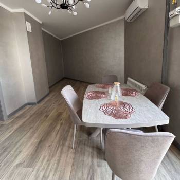 Сдается 2-х комнатная квартира, 85 м²