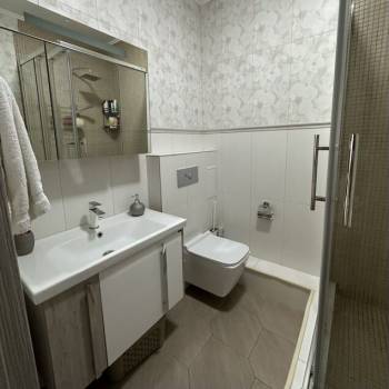 Продается 2-х комнатная квартира, 65,3 м²