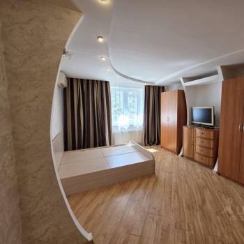 Сдается 1-комнатная квартира, 44 м²