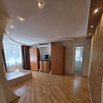 Сдается 1-комнатная квартира, 44 м²
