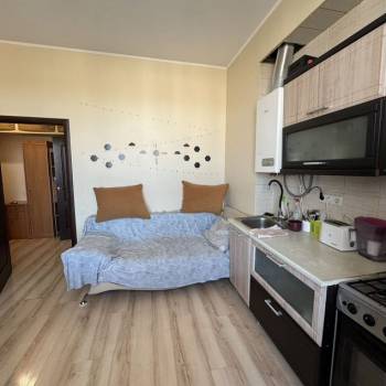 Сдается 1-комнатная квартира, 42 м²