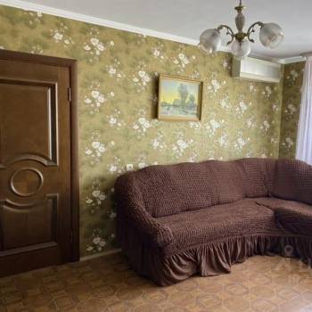 Сдается Многокомнатная квартира, 100 м²