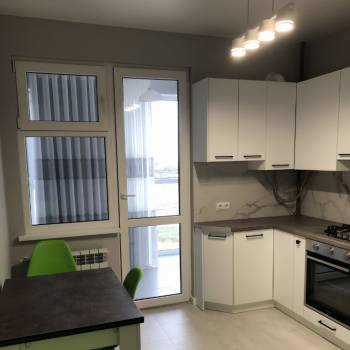 Сдается 1-комнатная квартира, 42 м²