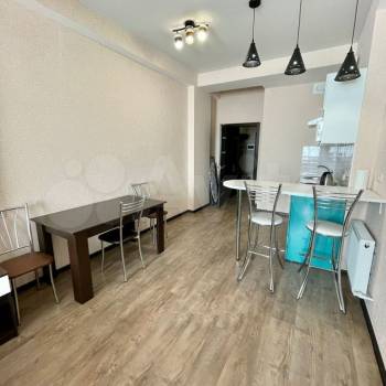 Сдается 1-комнатная квартира, 38 м²