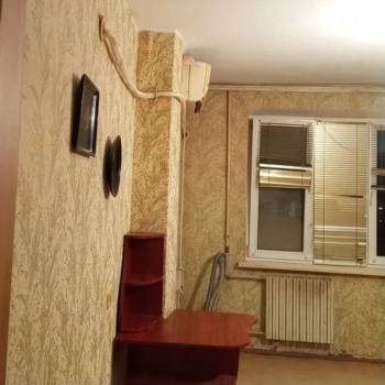 Продается 1-комнатная квартира, 48 м²