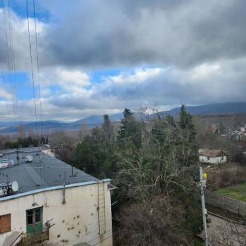 Продается 1-комнатная квартира, 32 м²