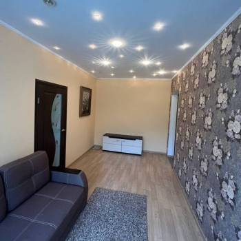 Продается 2-х комнатная квартира, 43 м²