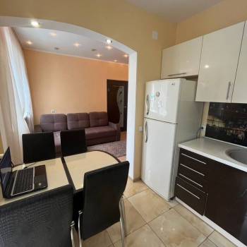 Продается 2-х комнатная квартира, 43 м²