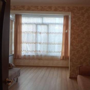 Сдается 1-комнатная квартира, 49 м²