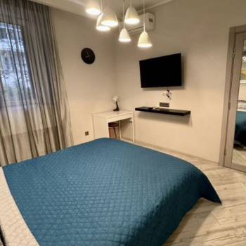 Продается 1-комнатная квартира, 33 м²