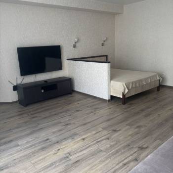 Сдается 1-комнатная квартира, 55 м²