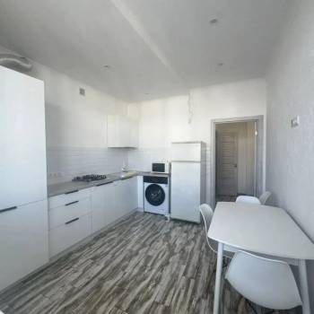 Сдается 1-комнатная квартира, 49,6 м²