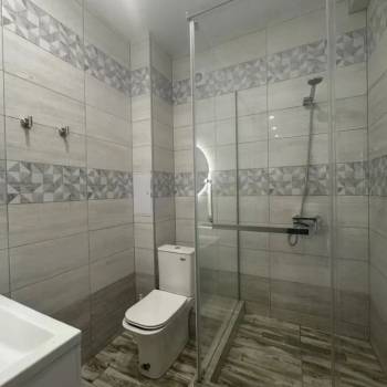 Сдается 1-комнатная квартира, 49,6 м²