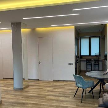 Продается Многокомнатная квартира, 160 м²