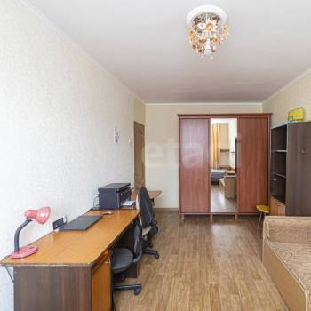 Продается Многокомнатная квартира, 85,4 м²