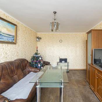 Продается Многокомнатная квартира, 85,4 м²