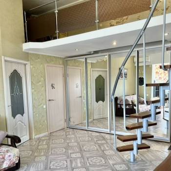 Сдается 1-комнатная квартира, 42 м²