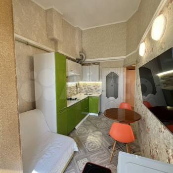 Сдается 1-комнатная квартира, 42 м²