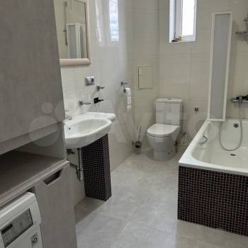 Сдается 1-комнатная квартира, 44 м²