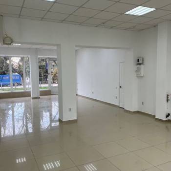 Сдается Нежилое помещение, 73,5 м²