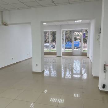 Сдается Нежилое помещение, 73,5 м²