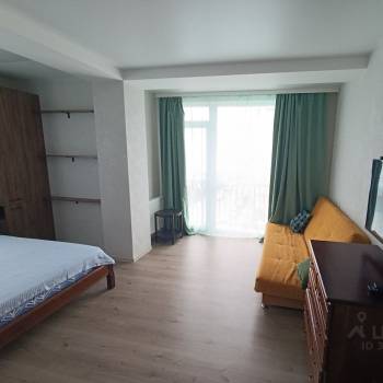 Сдается 1-комнатная квартира, 41 м²
