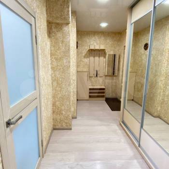 Сдается 1-комнатная квартира, 50,2 м²